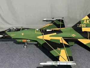 1.8M F16